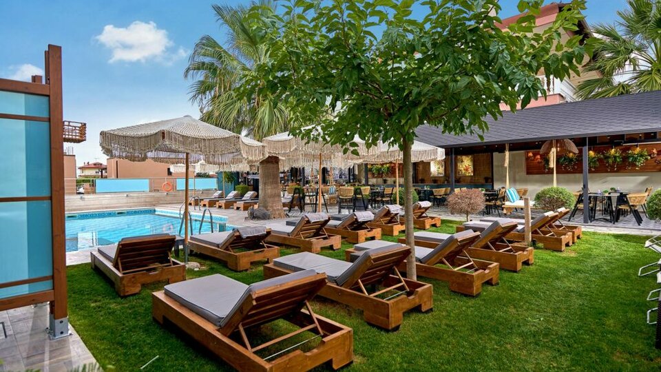 Principal Leisure