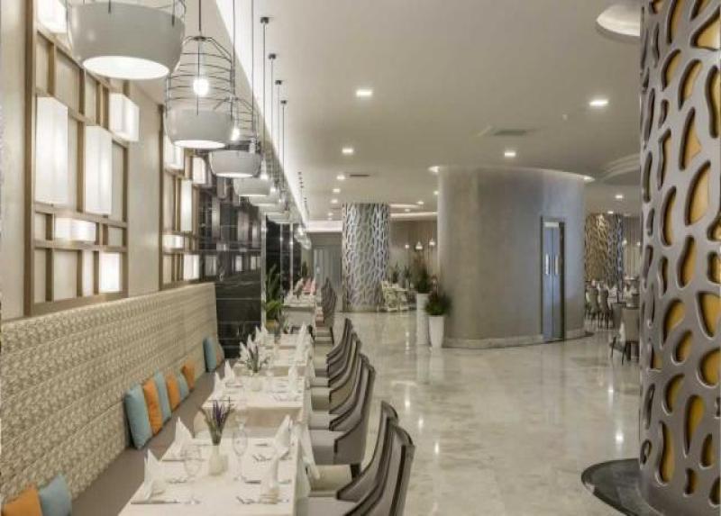 Royal Seginus Hotel