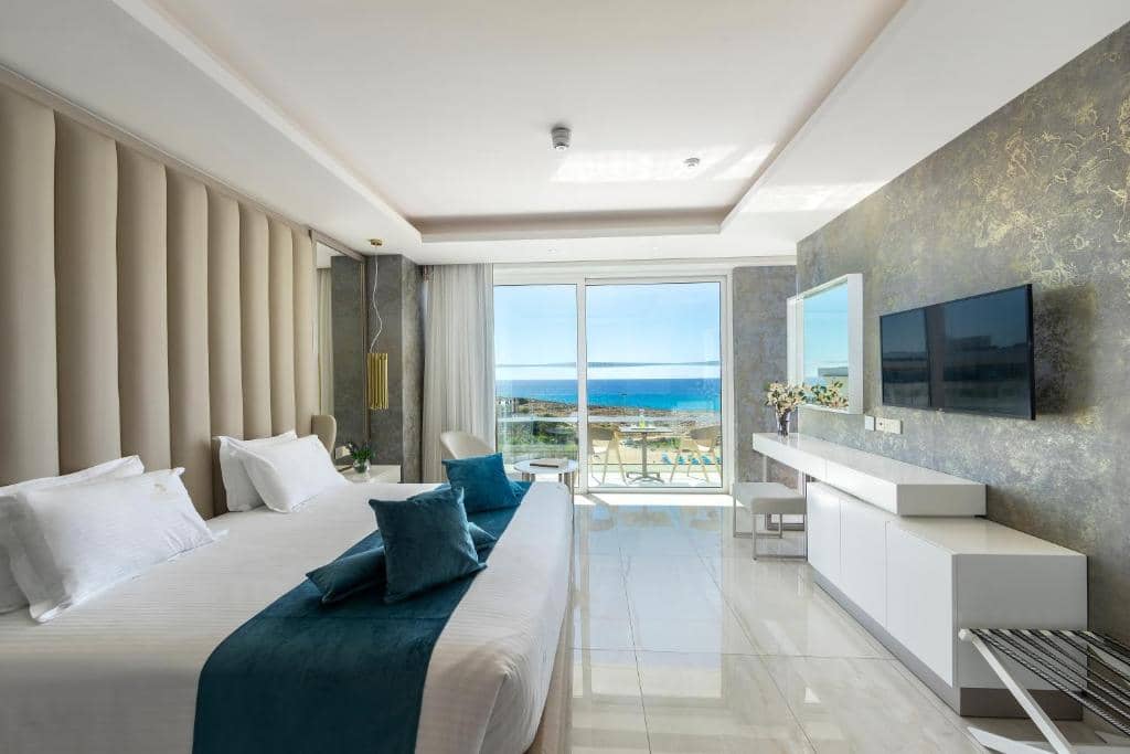 Hotel Chrysomare Beach Hotel and Resor