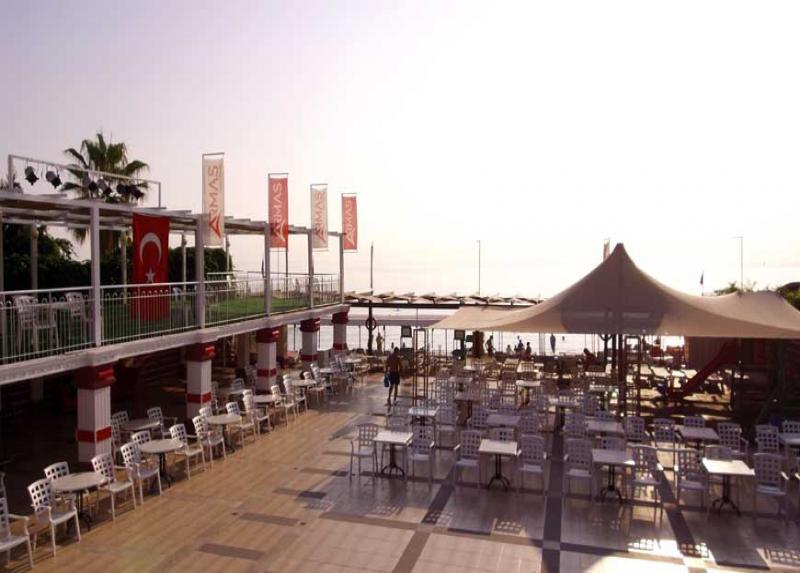 Armas Beach Hotel