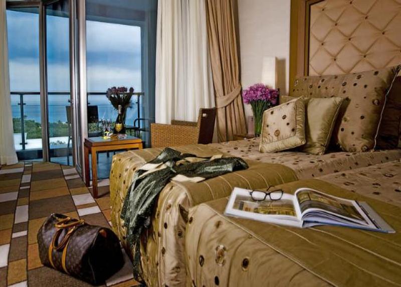 Rixos Sungate Hotel