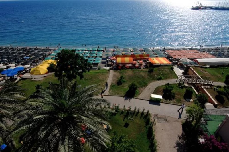 Viking Nona Beach Hotel