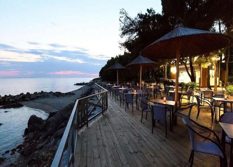 Blue Dolphin Hotel