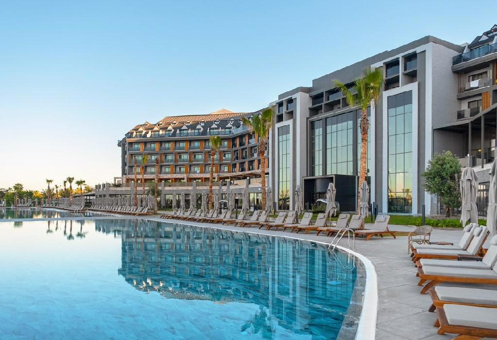 Lago Hotel