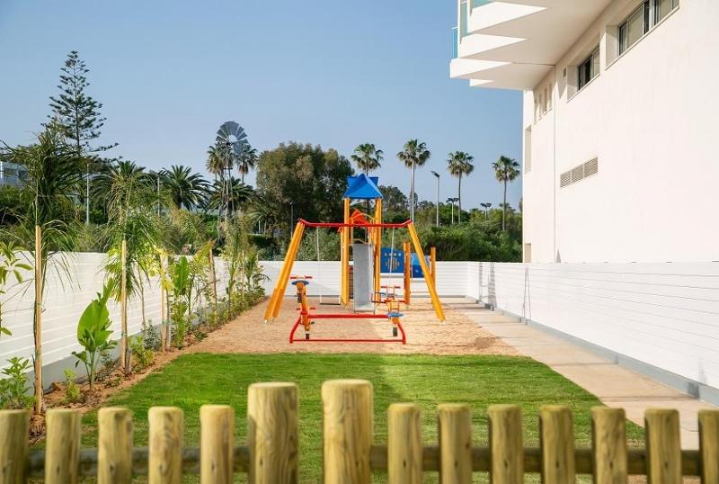 Nissiblu Beach Hotel