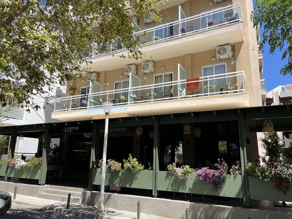 Hotel Astron
