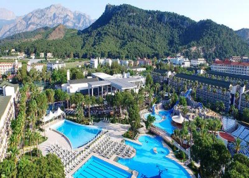 Dobedan World Palace Hotel (Ex Brand Alva Donna Hotels ) 