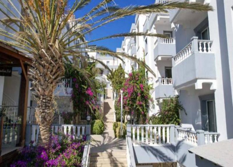 Smart Holiday Hotel