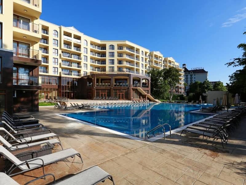 Hotel Golden Line