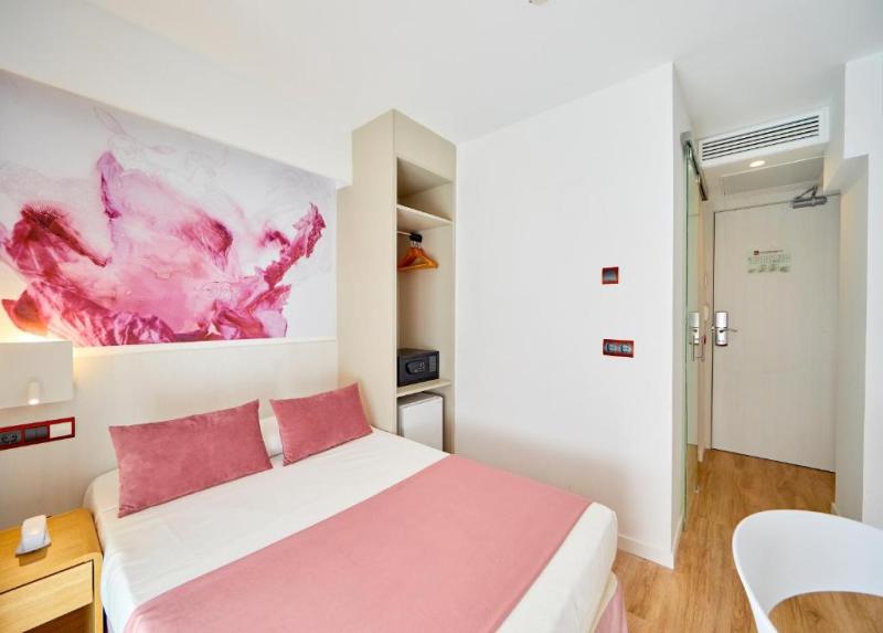 Mediterranean Bay Adult Only Hotel