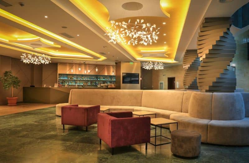 Hotel Marina Grand Beach