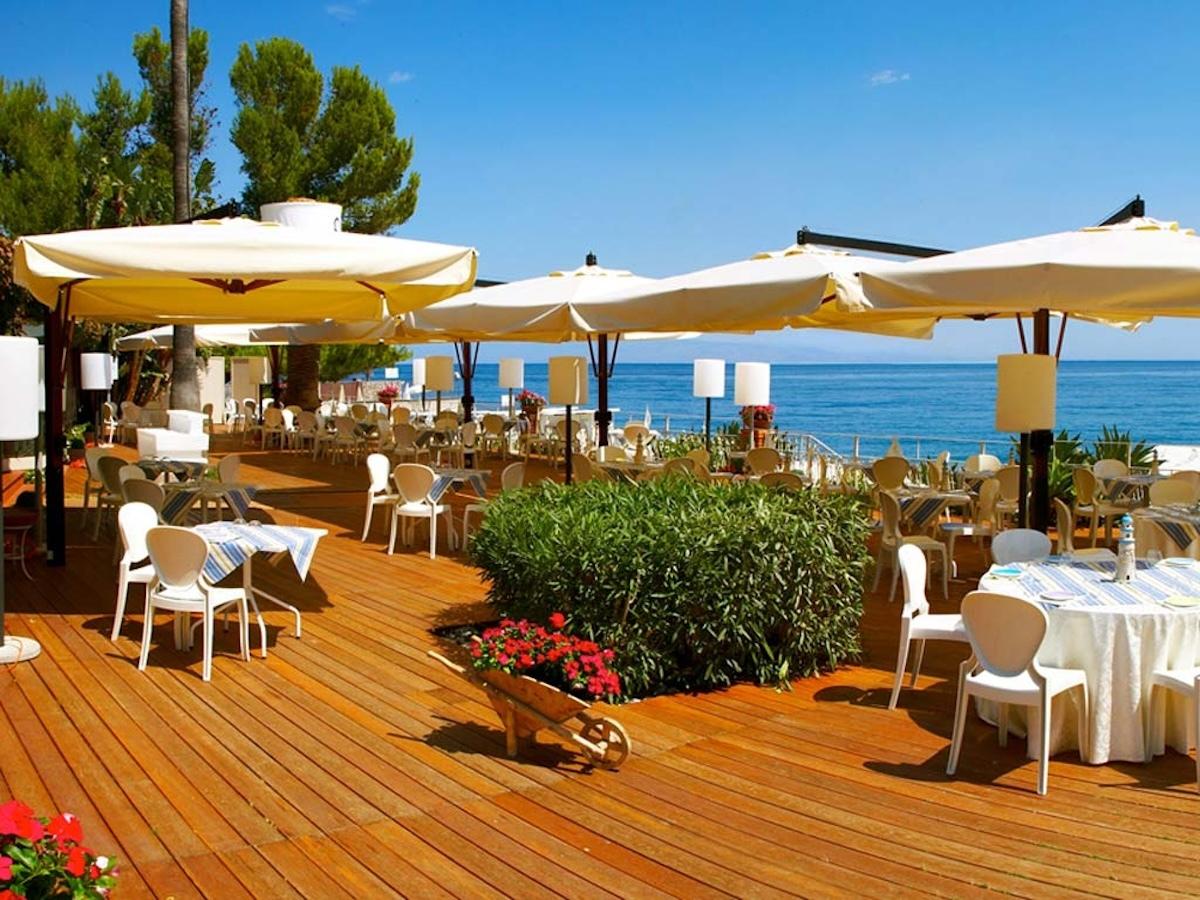 Hotel  Caparena