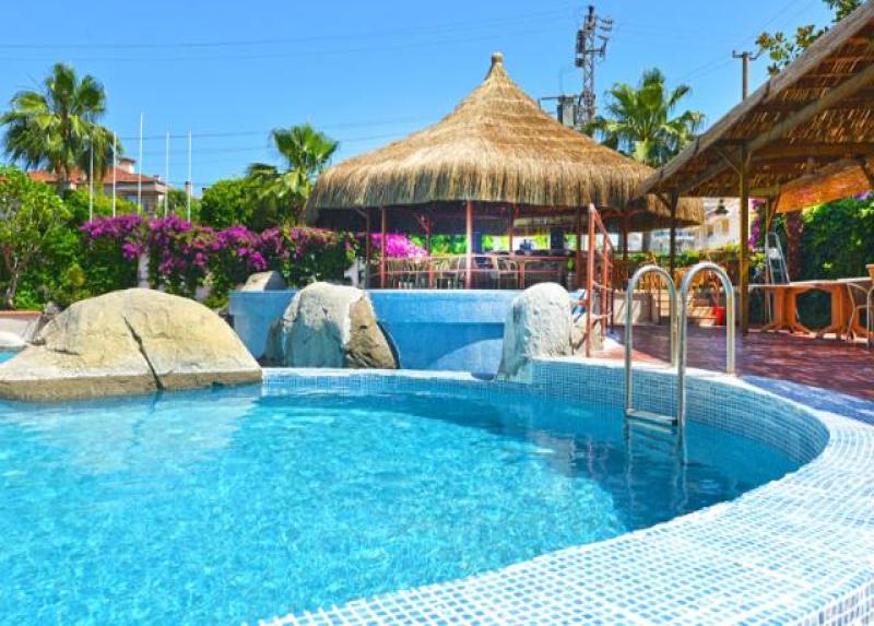 Begonville Hotel