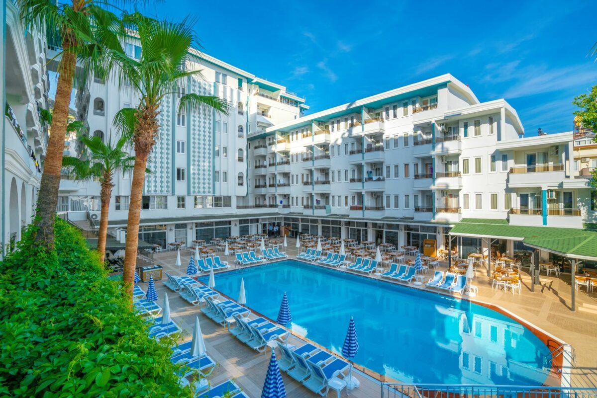 Hotel Blue Star