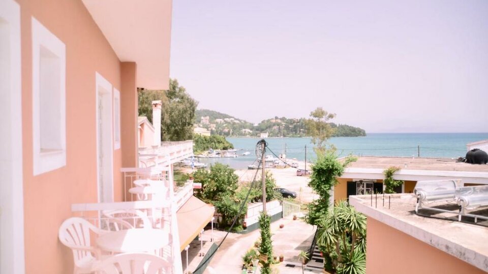 Sirena Beach 