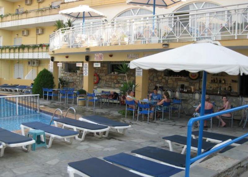 Tropical Hotel