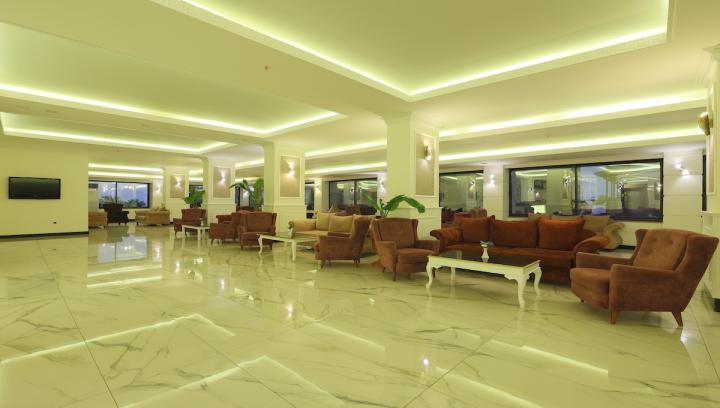 Eos Beach Resort