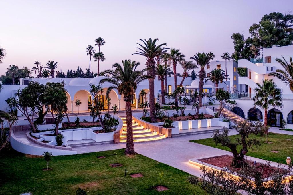 Les Orangers Garden Villas & Bungalows