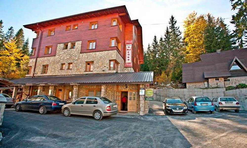 Hotel Snješko
