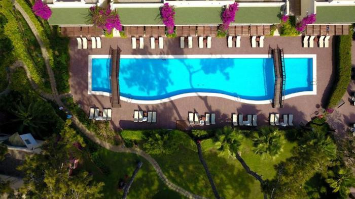 Hotel Turquoise Side