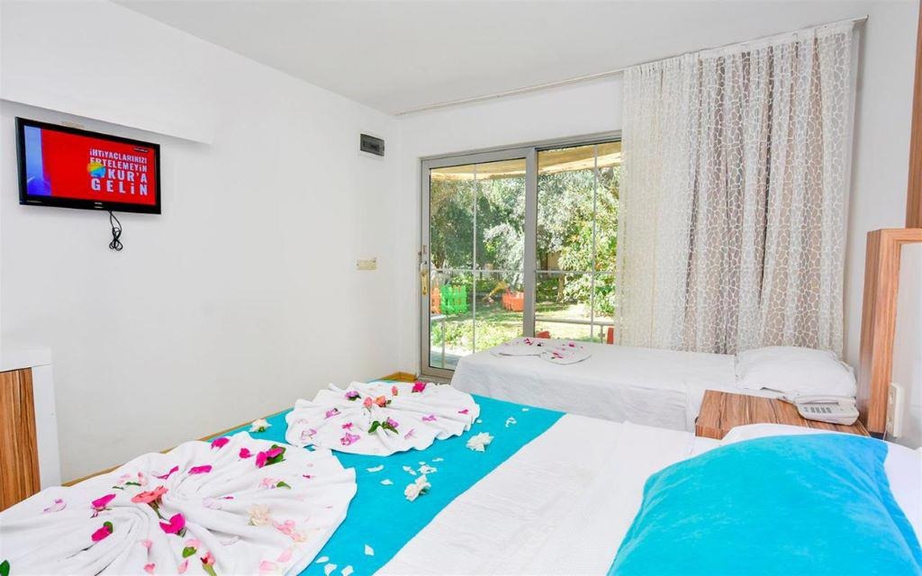 Clover Magic Altinkum Park Side Hotel