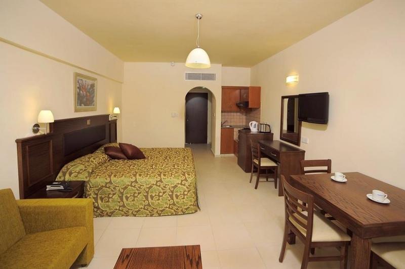 Euronapa Hotel Aparts