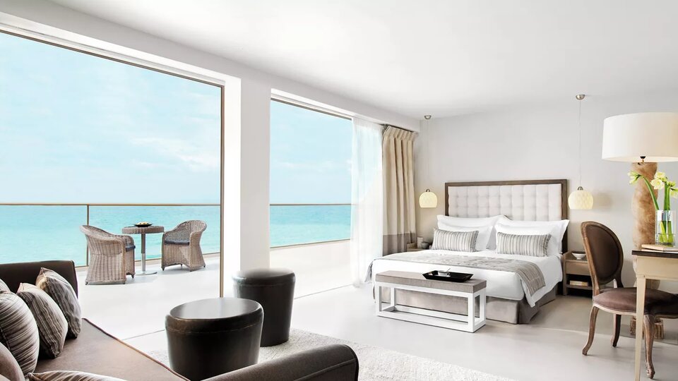 Hotel Sani Beach