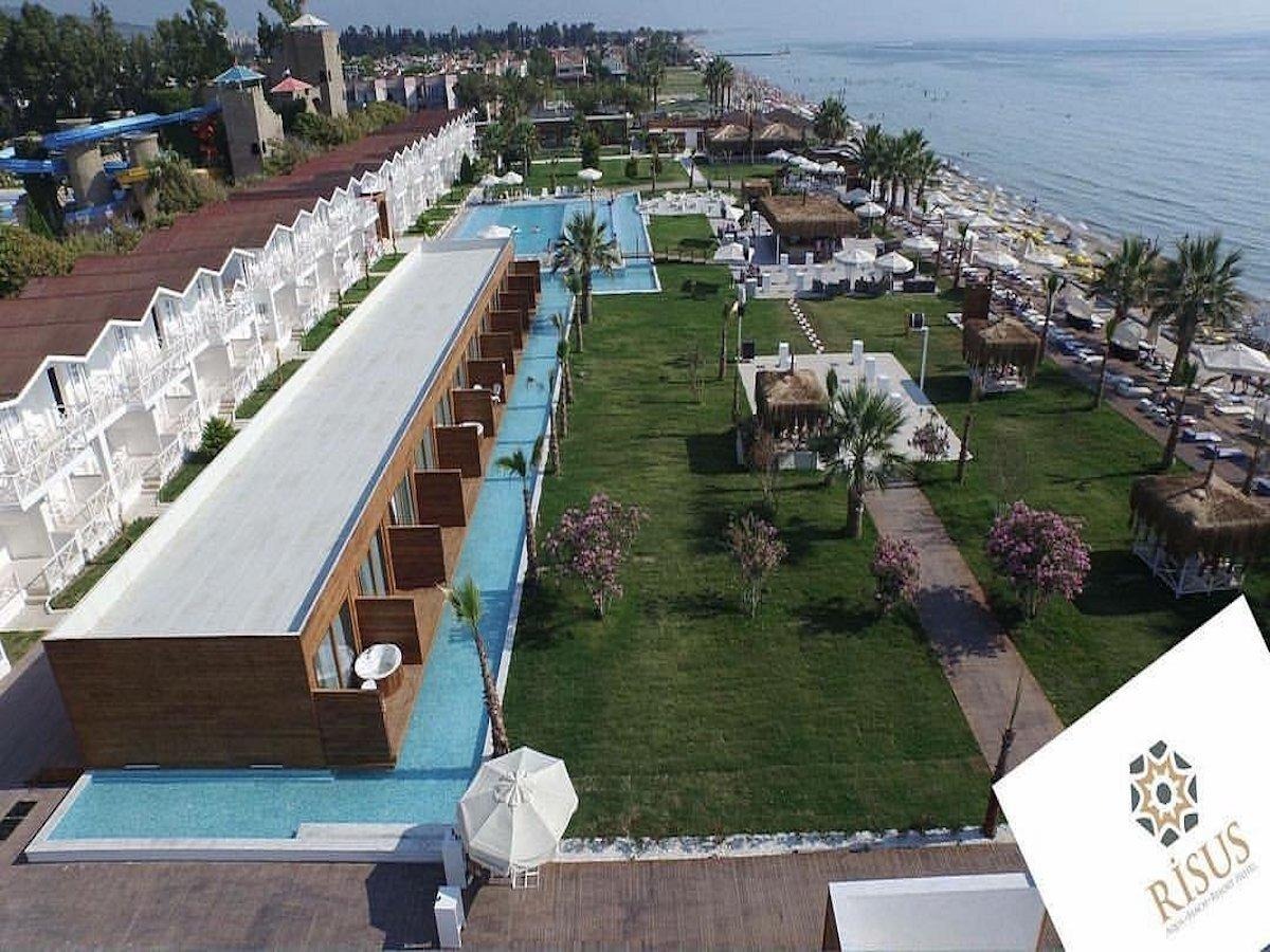 Risus Beach Resort Hotel