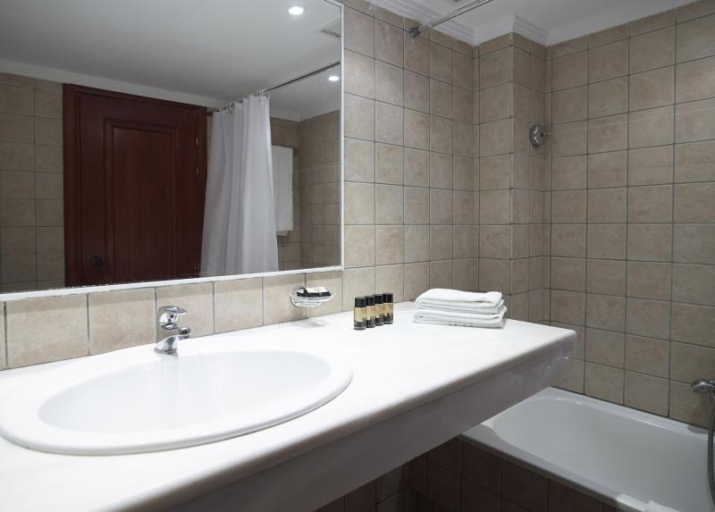 Mitsis La Vita Hotel