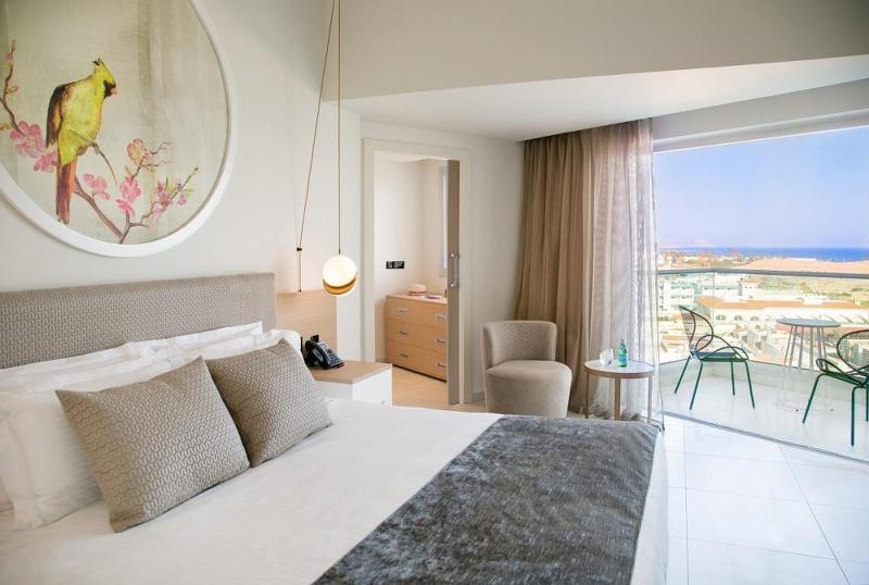 Nissiblu Beach Hotel