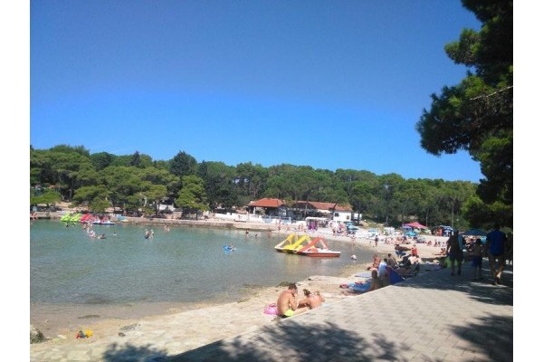 Montažne kućice Relax - Biograd Na Moru