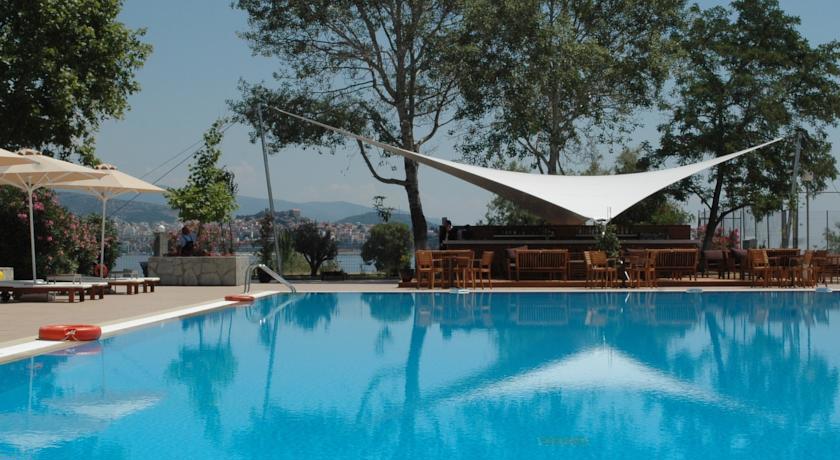 Lucy Beach Hotel