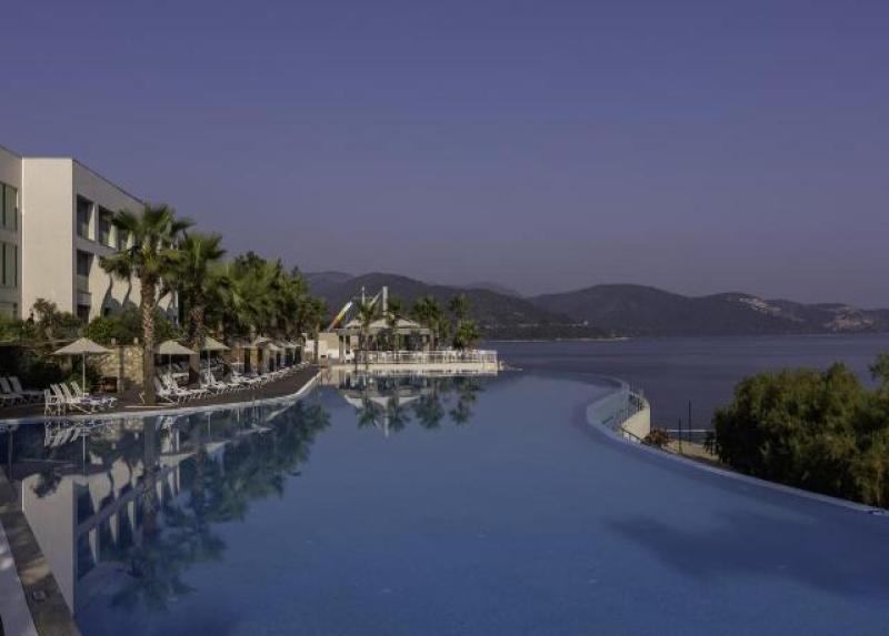 Blue Dreams Resort and Spa Hotel