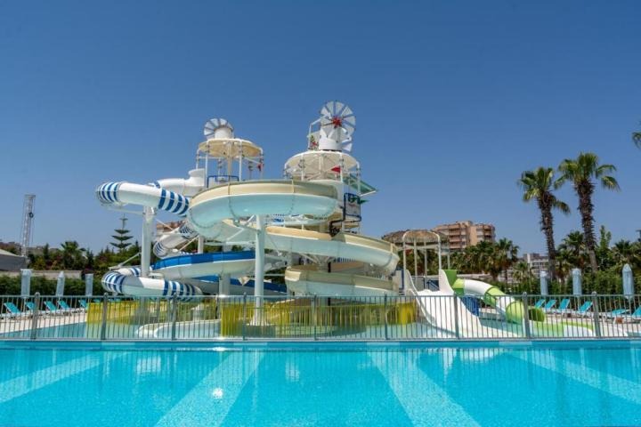 Hotel Baia Lara