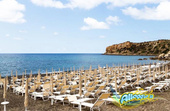 Mangia's Pollina Resort