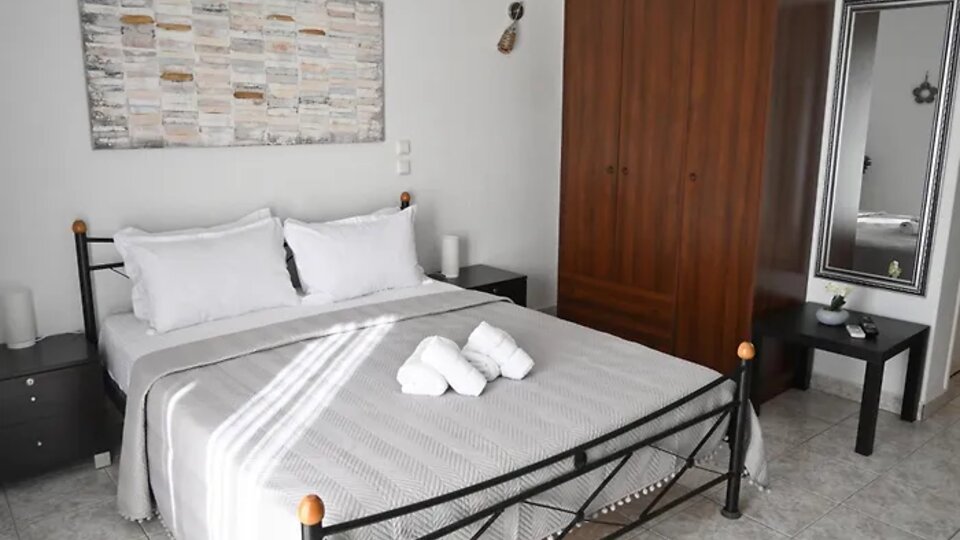 Doukas Aparthotel