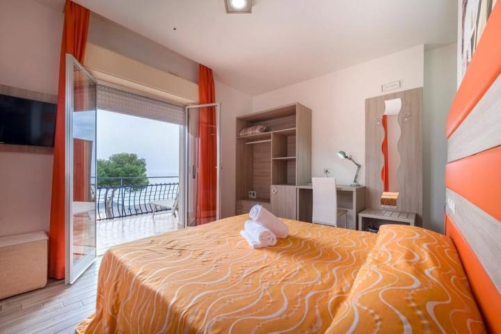Hotel Chrismare