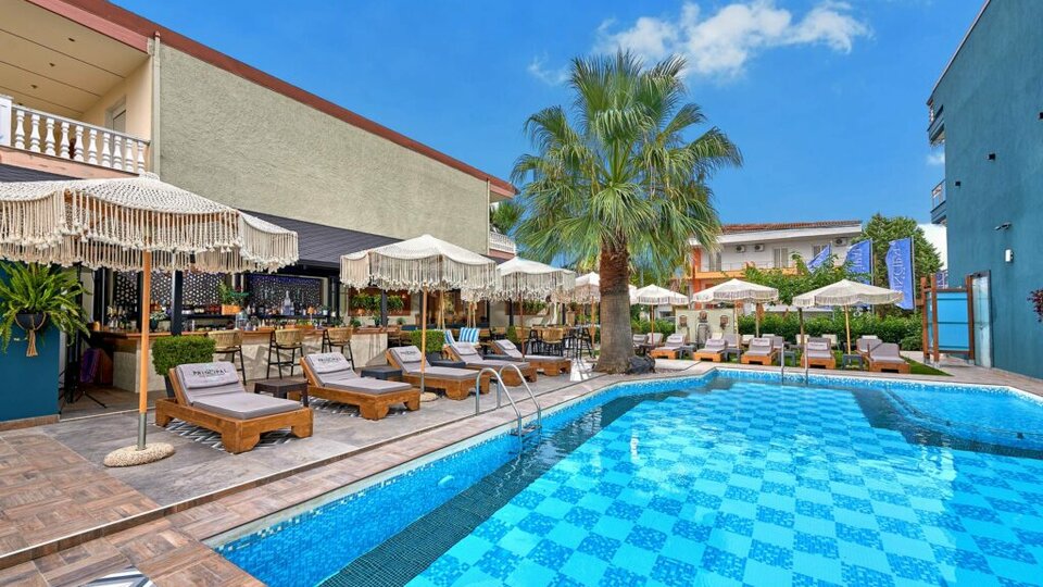 Principal Leisure