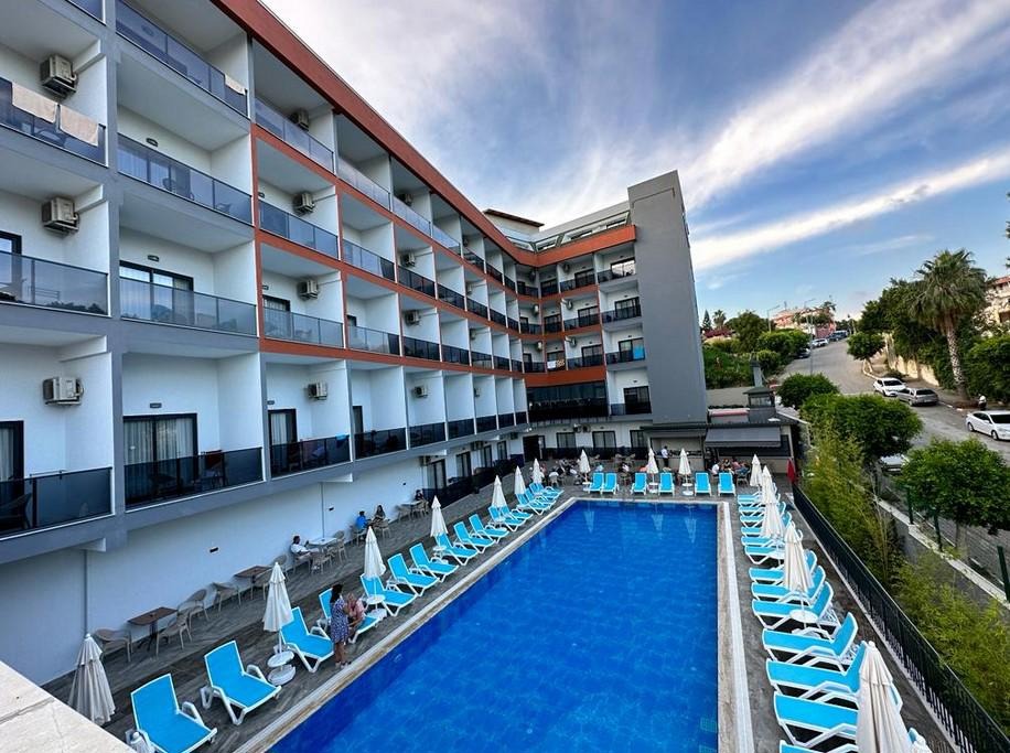 Side Golden Rock Hotel & Spa
