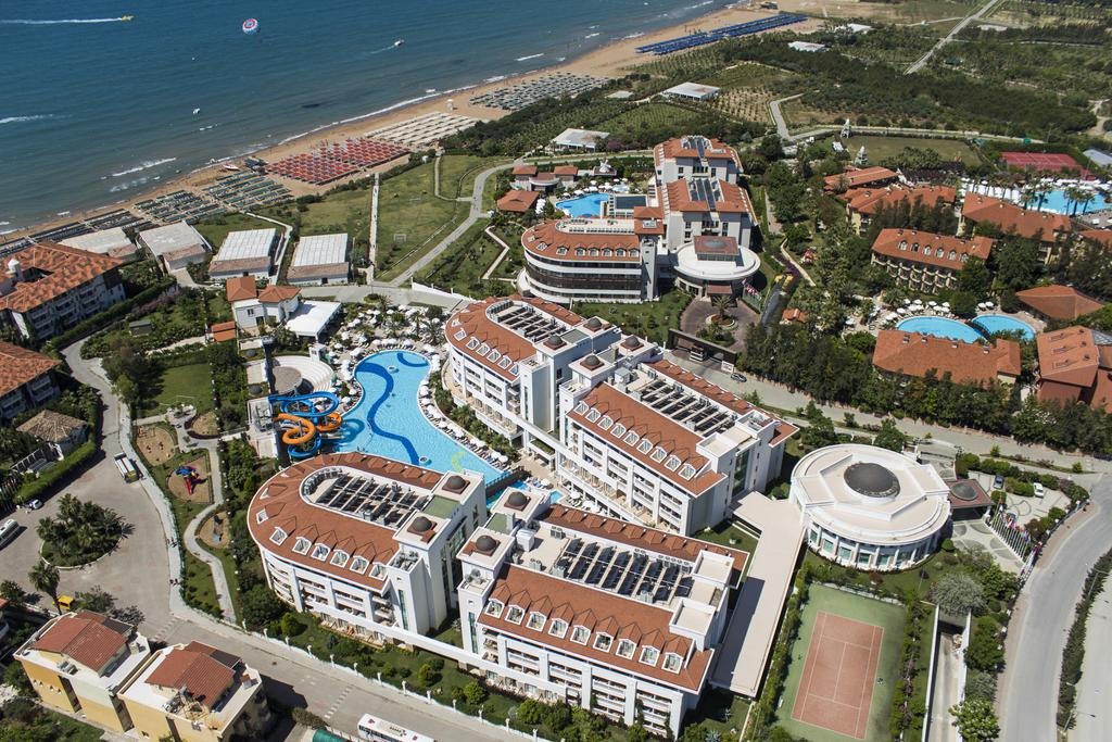 Alba Queen Hotel