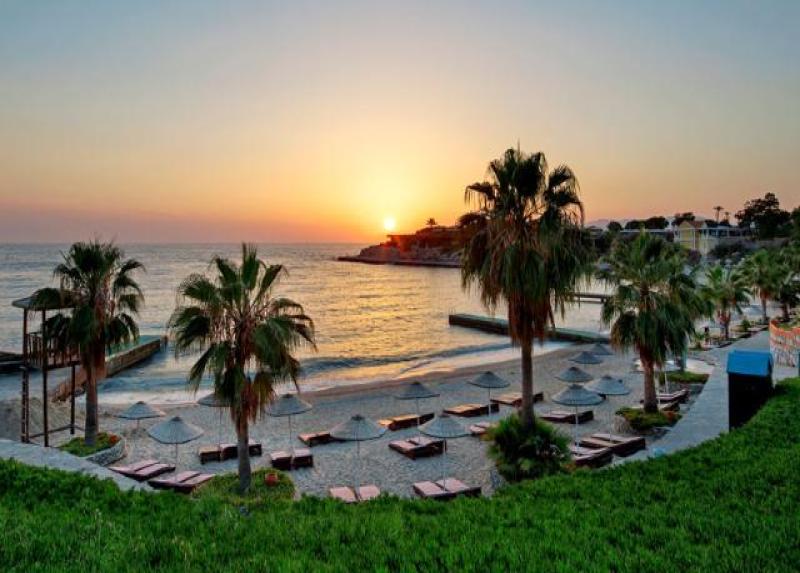 Pine Bay Holiday Resort Hotel