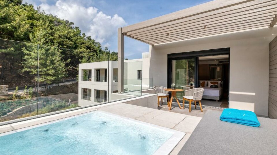 Vathi Cove Luxury Resort & Spa