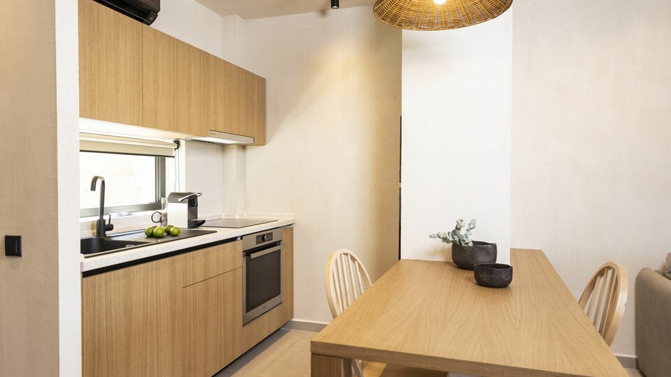 Pnoes Suites