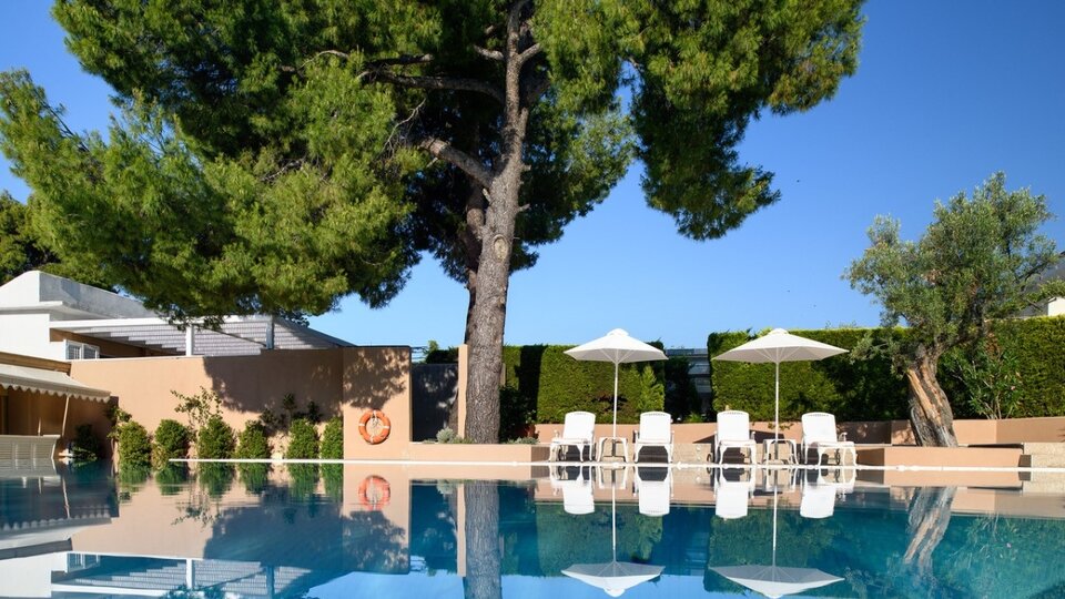 Hotel The Danai