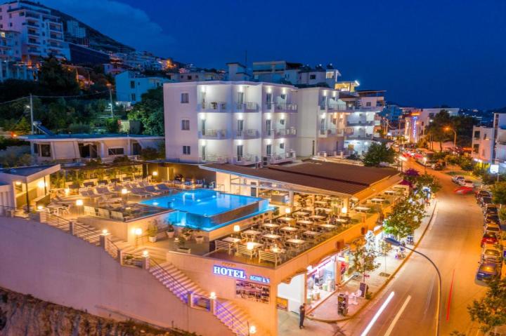 Hotel Agimi & S