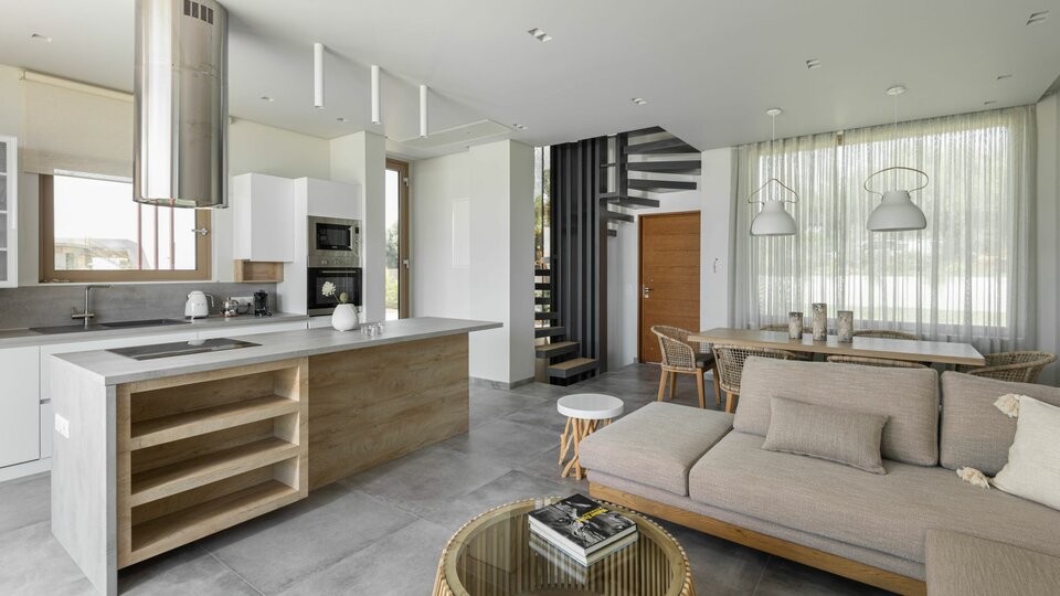 Luria Homes and Luxury Villas