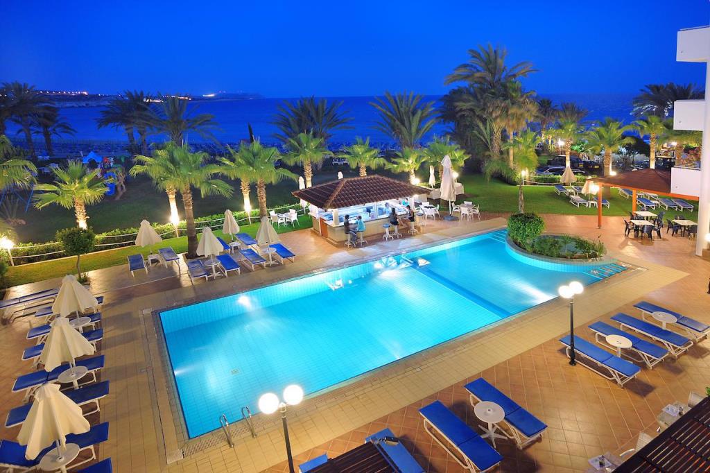 Okeanos Beach Boutique