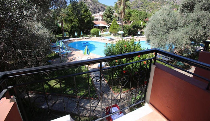 Katre Hotel