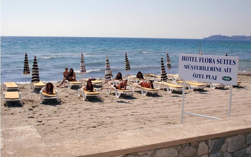 Flora Suites Hotel