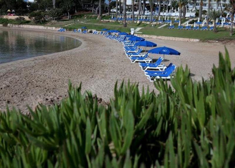 Golden Coast Beach Hotel